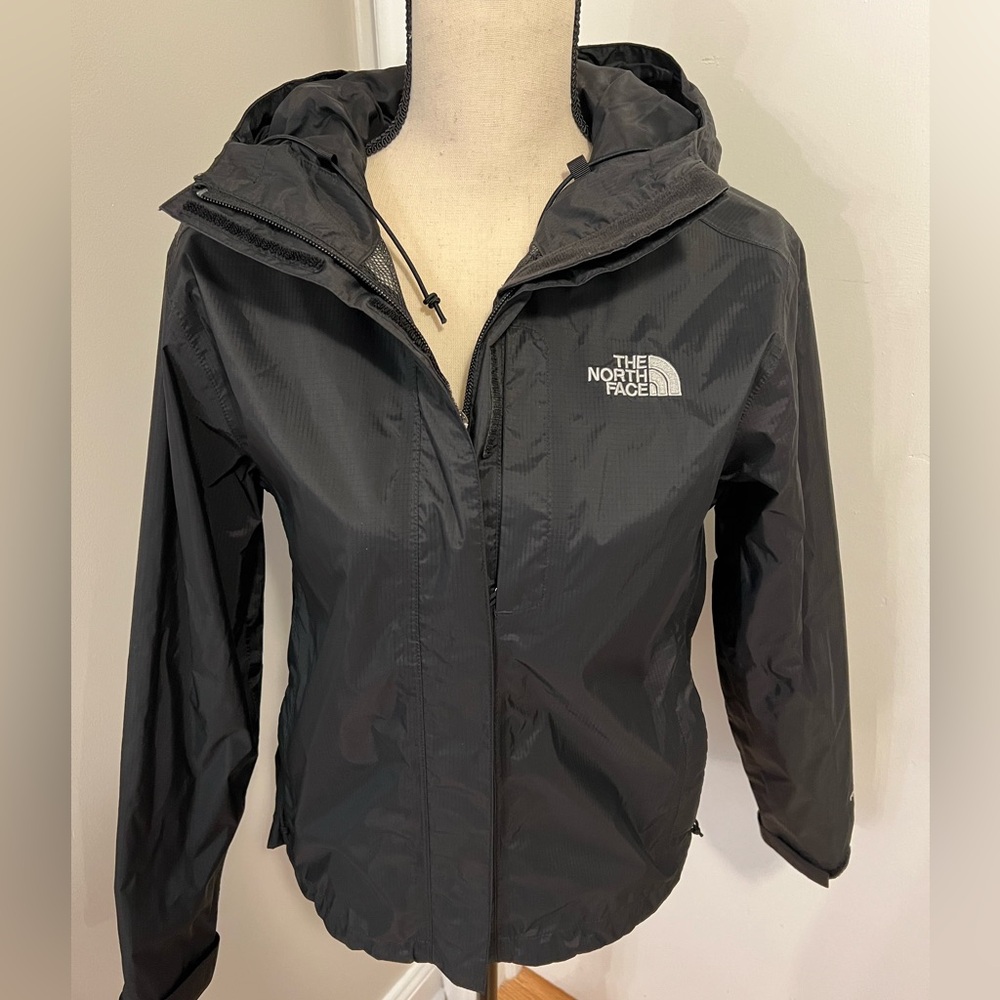 The North Face Women's Black Hooded Rain Jacket XS